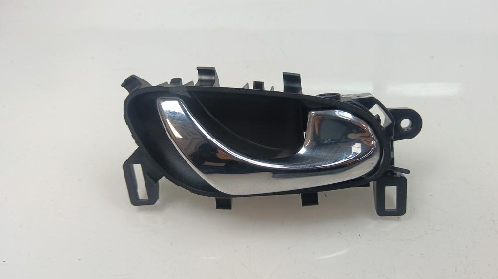 MANETA INTERIOR TRASERA DERECHA NISSAN QASHQAI 1.3 MT 140CV