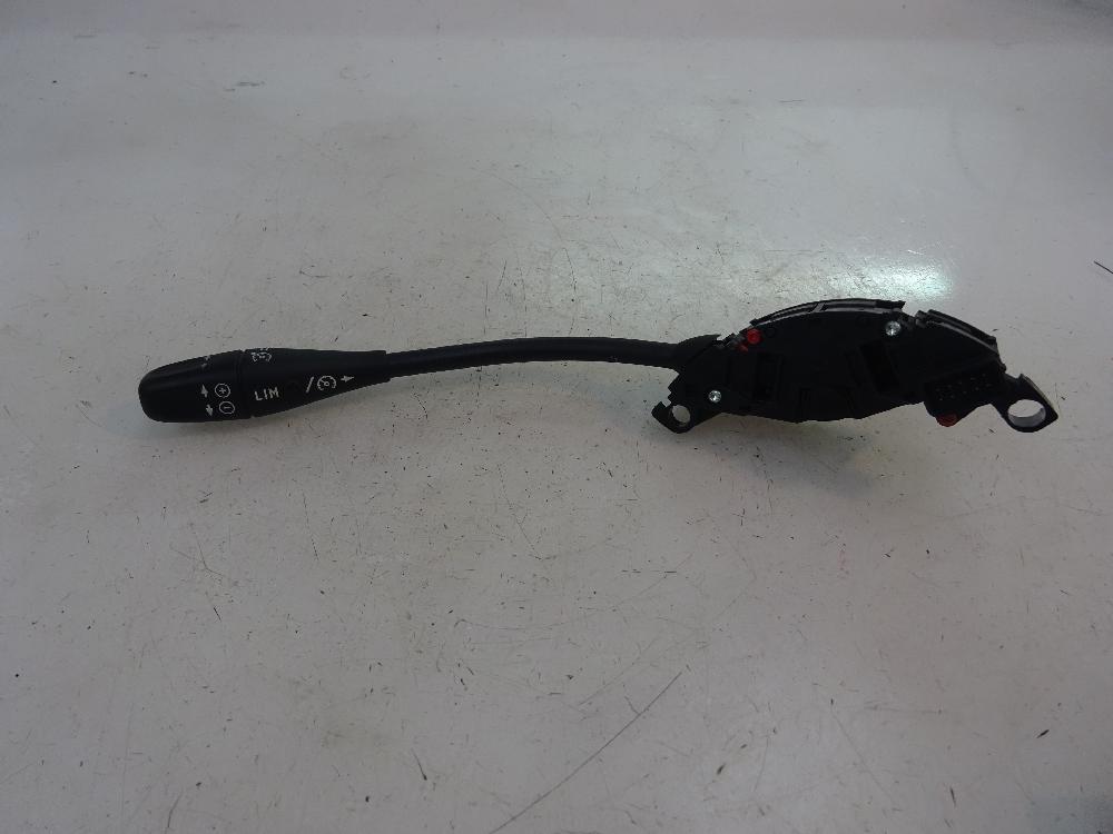 MANDO MULTIFUNCION MERCEDES BENZ CLASE C 2007 2.2 MT 150CV | 110KW