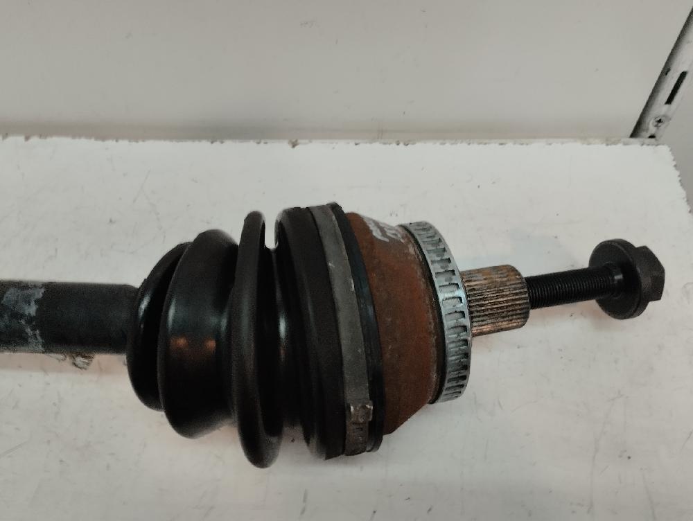 TRANSMISION DELANTERA IZQUIERDA VOLKSWAGEN PASSAT 1.9 TDI 6MT 130CV
