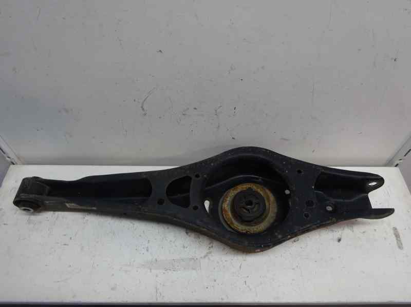 BRAZO SUSPENSION INFERIOR TRASERO IZQUIERDO VOLKSWAGEN GOLF 1.4 MT 75CV