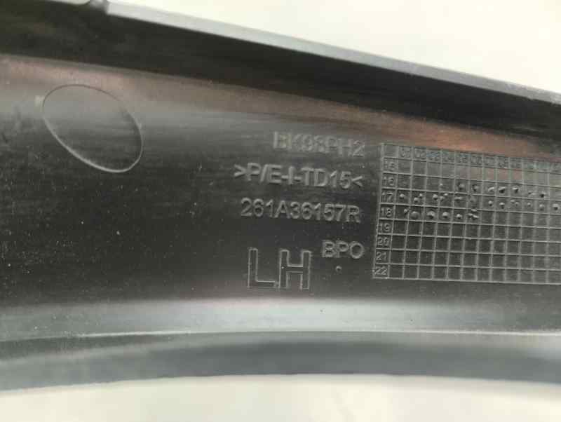 REJILLA PARAGOLPES IZQUIERDA RENAULT CLIO 0.9 TSE MT 90CV