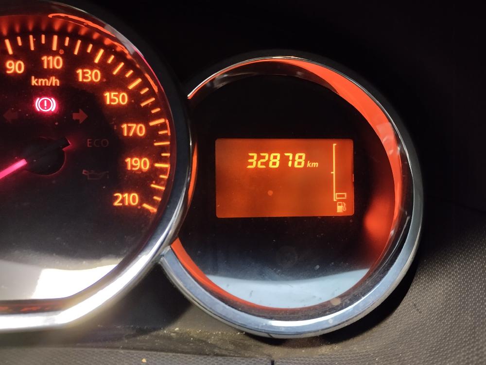 TAPA EXTERIOR COMBUSTIBLE DACIA DUSTER 1.5 MT 110CV DIESEL