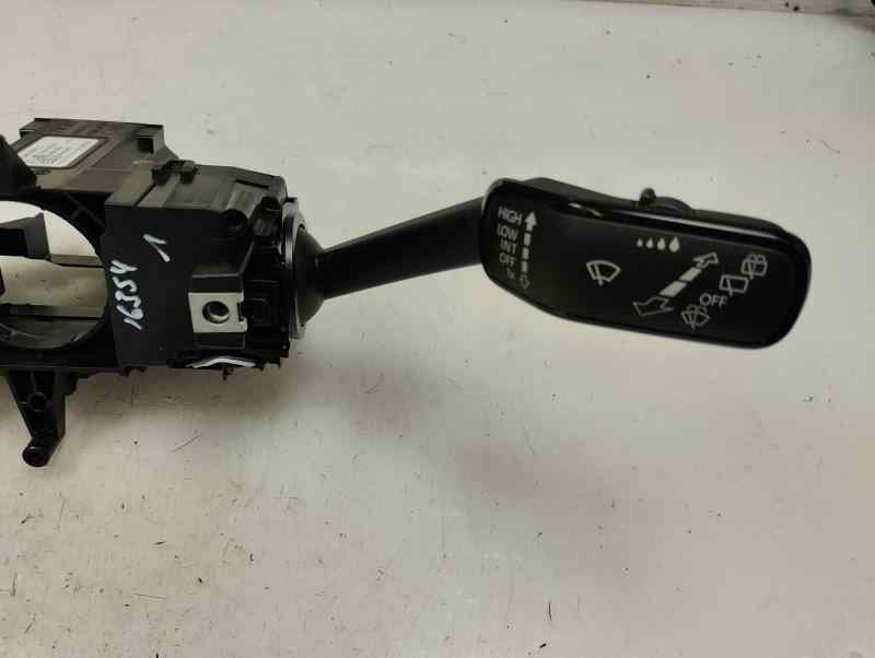 MANDO MULTIFUNCION SEAT ARONA 1.0 AMT 110CV | 81KW