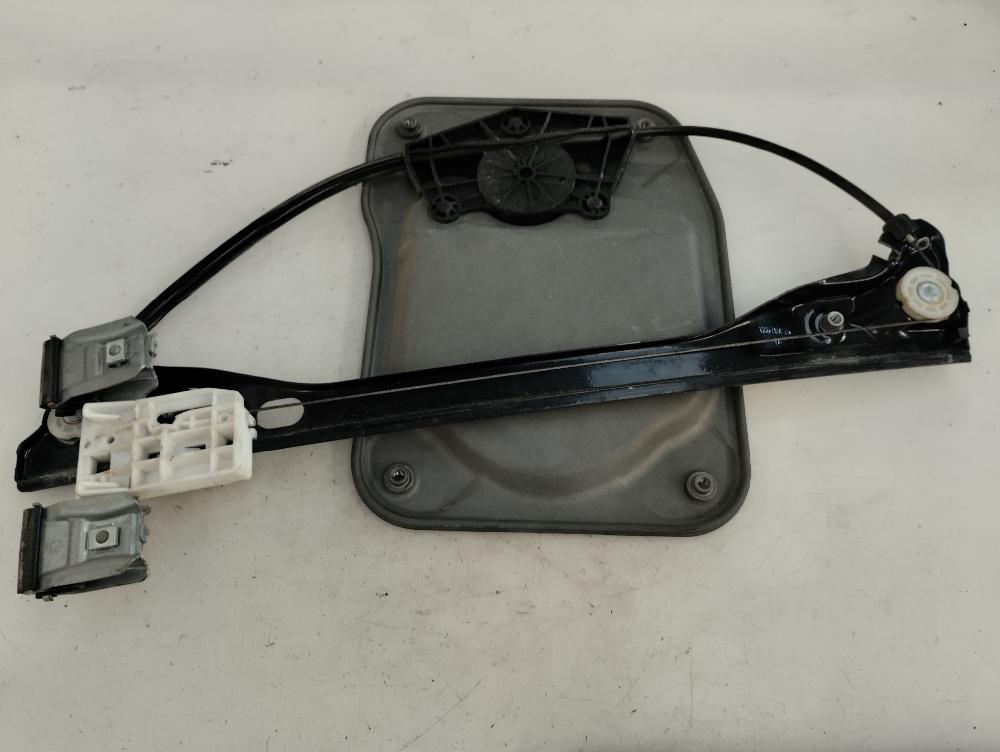 ELEVALUNAS DELANTERO DERECHO SKODA FABIA 1.2 TSI MT 86CV