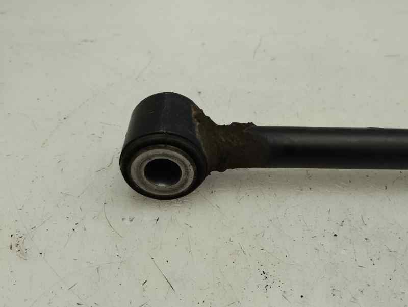 BRAZO SUSPENSION INFERIOR TRASERO DERECHO DACIA DUSTER 1.5 MT 4WD 115CV | 84KW