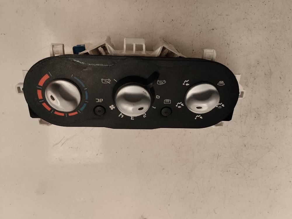 MANDO CALEFACCION AIRE ACONDICIONADO RENAULT TWINGO 1.5 DCI MT 65CV