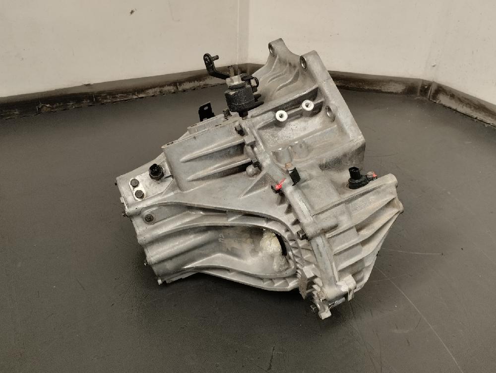 CAJA CAMBIOS KIA CARNIVAL 2.5 MT 150CV | 110KW