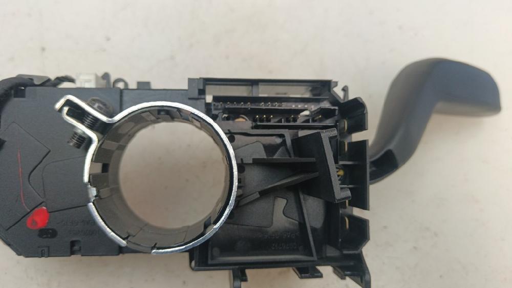 MANDO MULTIFUNCION SEAT IBIZA 1.2 70CV, GASOLINA, MT, ACCIONAMIENTO DELANTERO