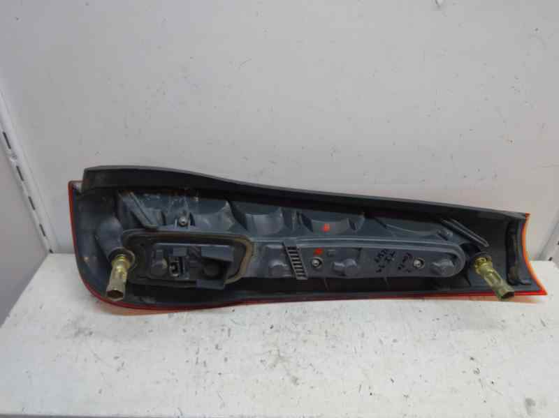 PILOTO TRASERO IZQUIERDO FIAT PUNTO 1.1 MT 55CV