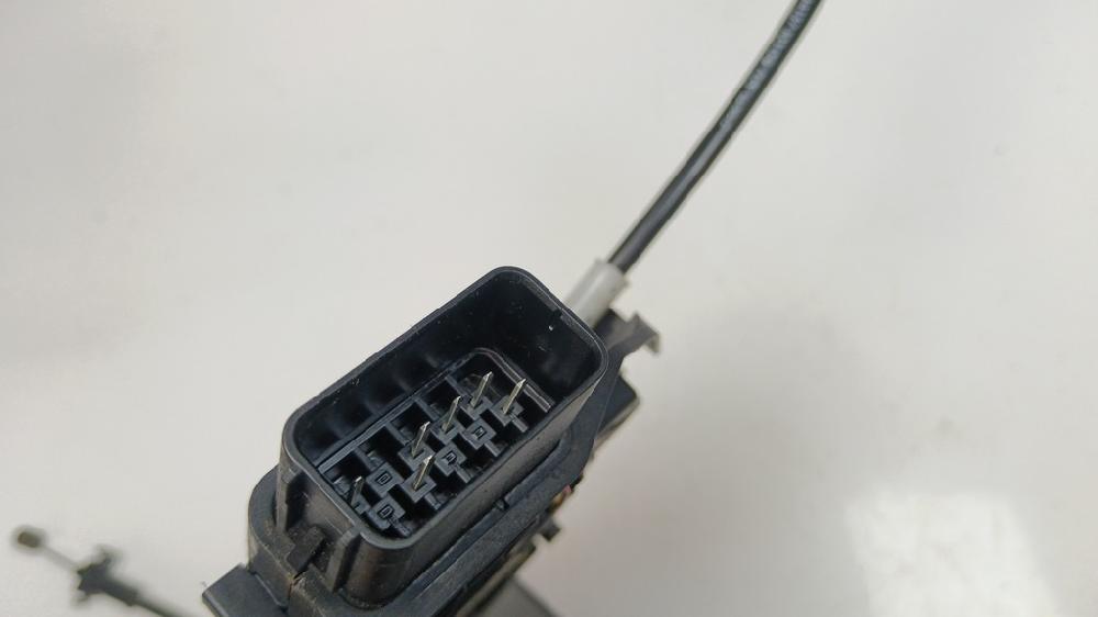 CERRADURA PUERTA DELANTERA IZQUIERDA FORD FOCUS 2005 2.0 MT 136CV | 100KW