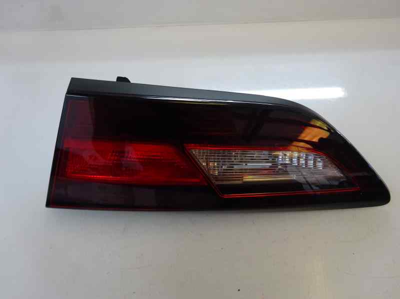 PILOTO TRASERO DERECHO INTERIOR OPEL ASTRA 1.4 T MT 125CV | 92KW