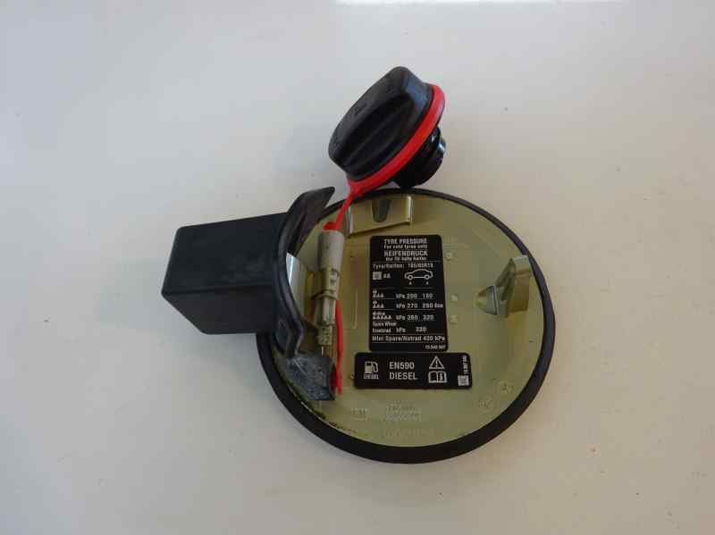 TAPA EXTERIOR COMBUSTIBLE OPEL CORSA 1.3 CDTI MT 75CV