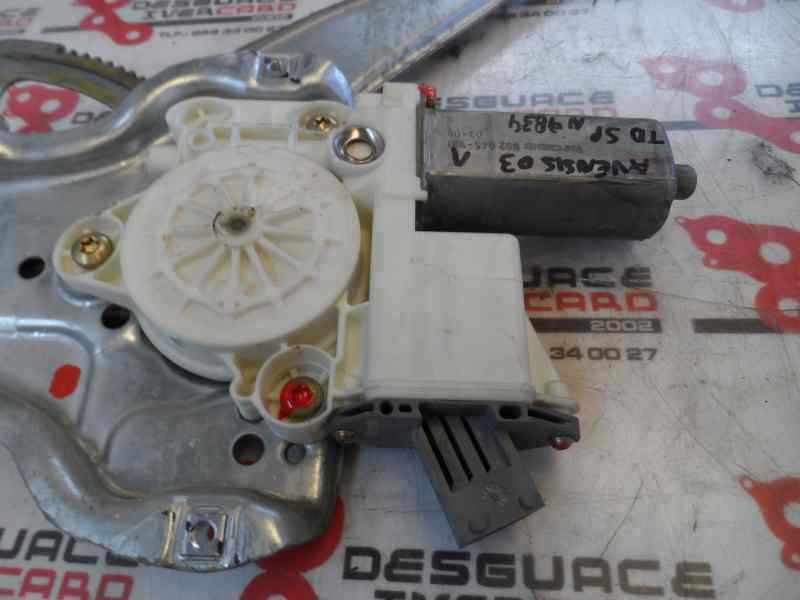 ELEVALUNAS TRASERO DERECHO TOYOTA AVENSIS 2.0 D MT 116CV | 85KW