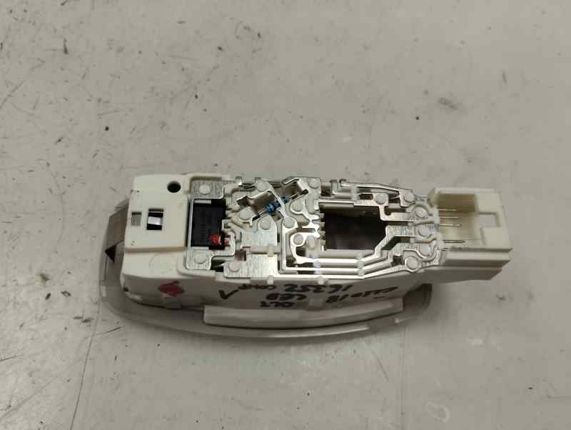 LUZ INTERIOR RENAULT CLIO 0.9 TSE MT 90CV