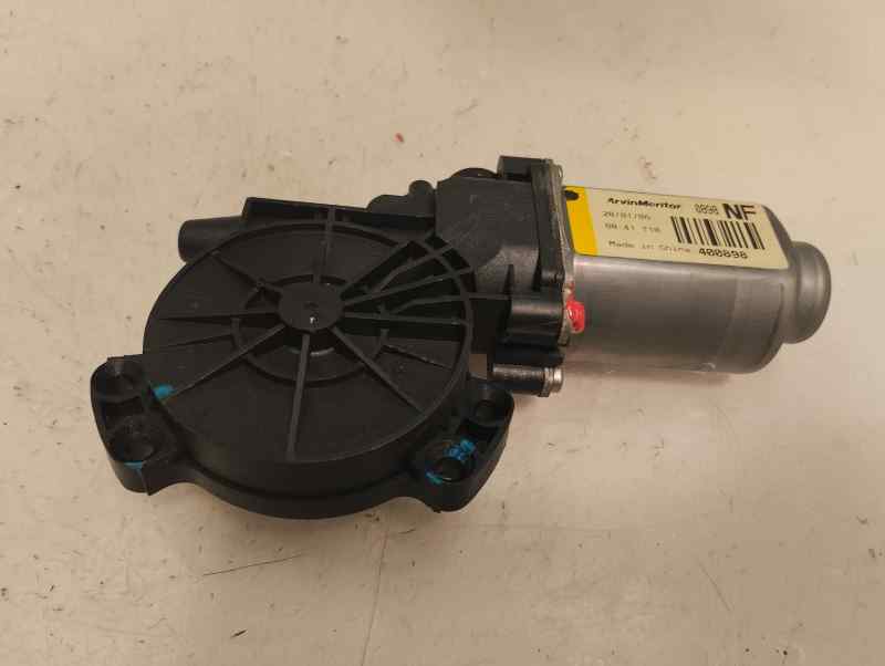 MOTOR ELEVALUNAS DELANTERO DERECHO HYUNDAI SONATA 2.0 CRDI MT 140CV | 103KW