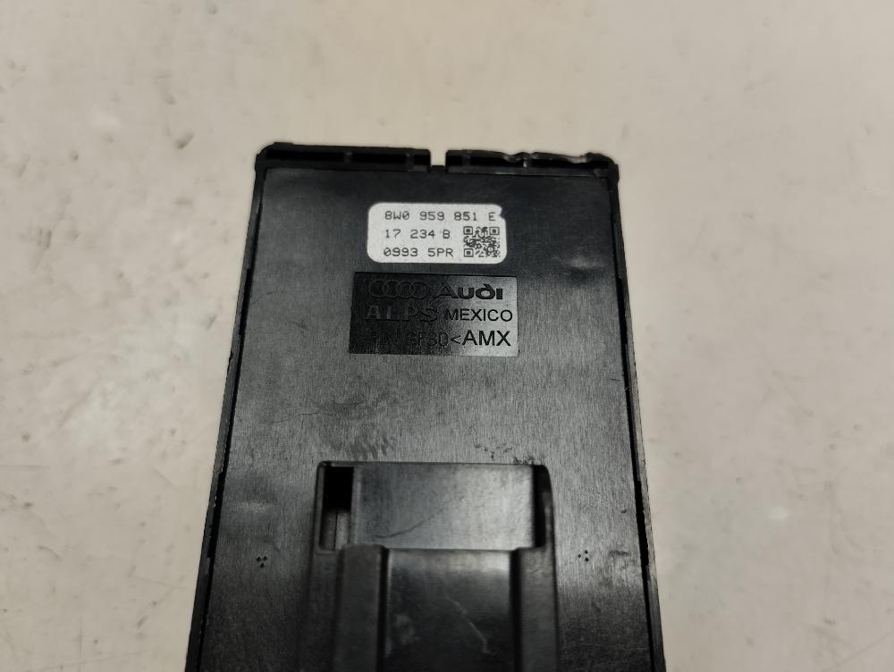 MANDO ELEVALUNAS DELANTERO IZQUIERDO AUDI A4 2.0 TDI MT 150CV