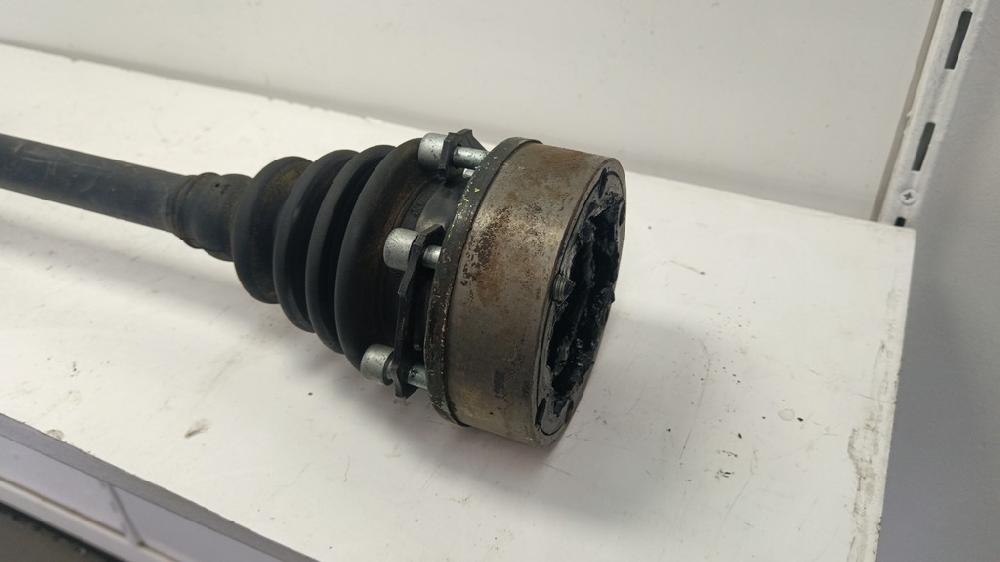 TRANSMISION TRASERA IZQUIERDA SEAT LEON 1.9 TD MT 110CV