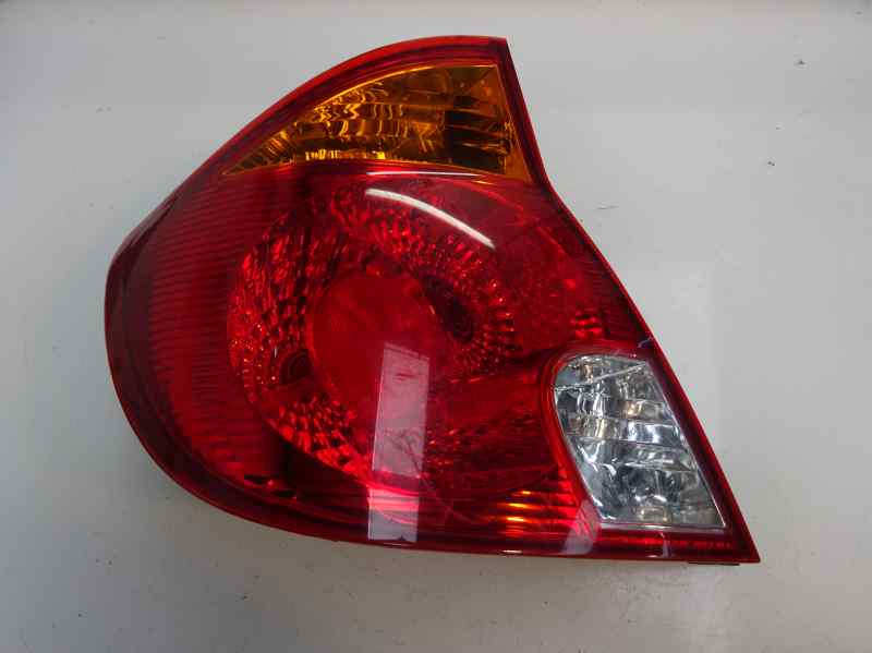 PILOTO TRASERO IZQUIERDO HYUNDAI ACCENT 2003 1.3 MT 86CV | 63KW