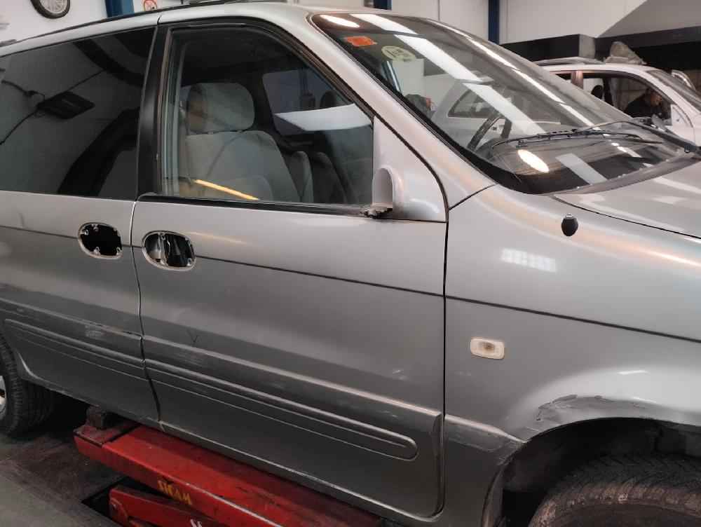 PUERTA DELANTERA DERECHA KIA CARNIVAL 2.5 MT 150CV | 110KW