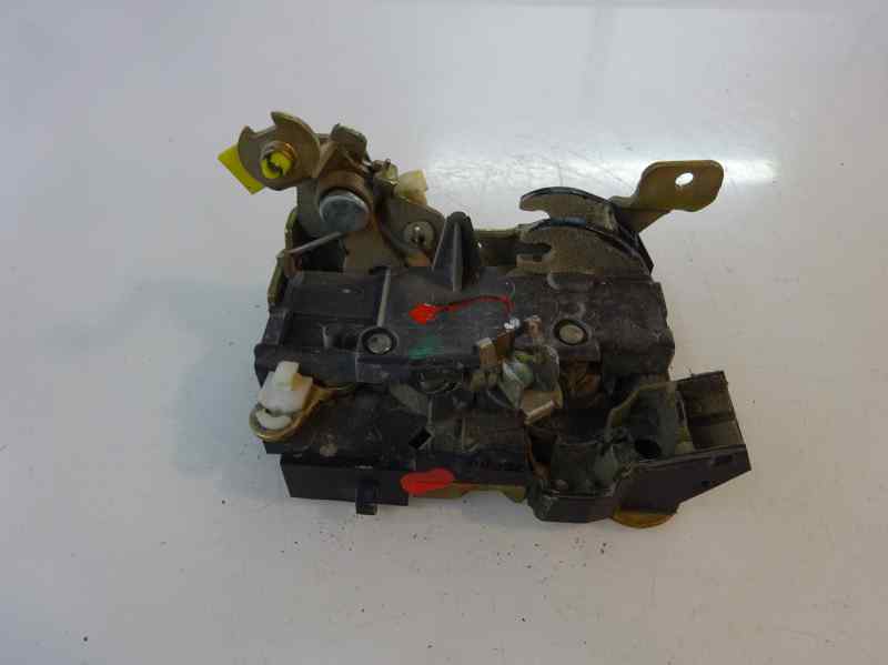CERRADURA PUERTA DELANTERA DERECHA RENAULT KANGOO 1.9 D MT 65CV | 48KW