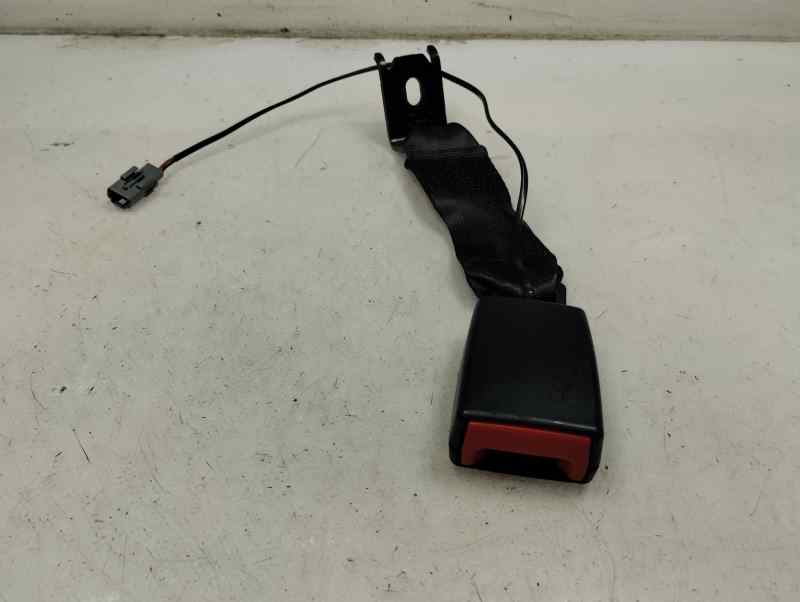 ANCLAJE CINTURON TRASERO IZQUIERDO RENAULT TWINGO 2021 1.0 MT 65CV | 48KW