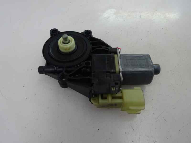 MOTOR ELEVALUNAS DELANTERO IZQUIERDO FORD FIESTA 1.4TDCI MT 68CV