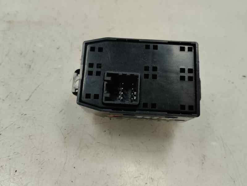 MANDO RETROVISOR KIA CARNIVAL 2.9 CRDI MT 142CV