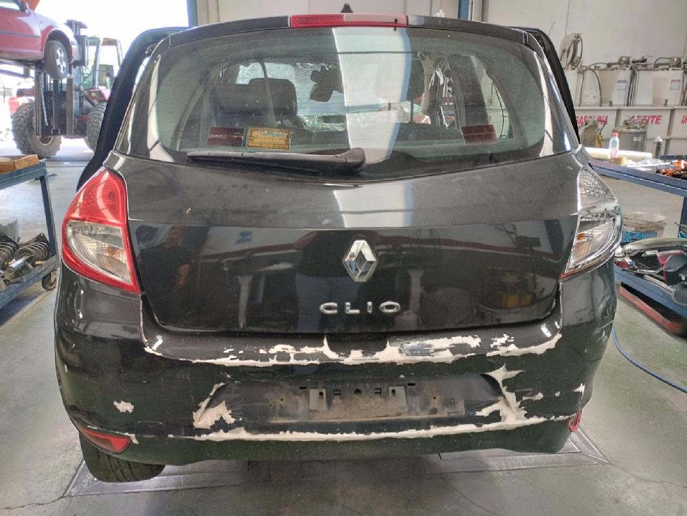 CAJA RELES FUSIBLES RENAULT CLIO 2009 1.2 MT 101CV | 74KW