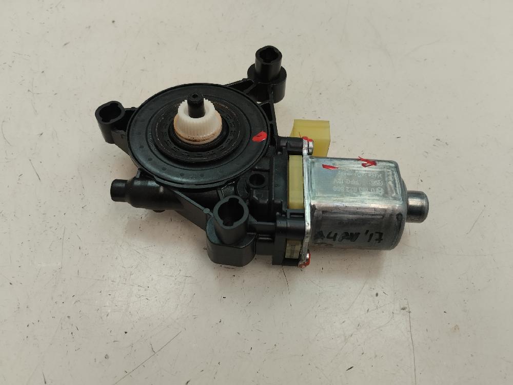 MOTOR ELEVALUNAS TRASERO DERECHO AUDI A4 2017 2.0 AMT 150CV | 110KW
