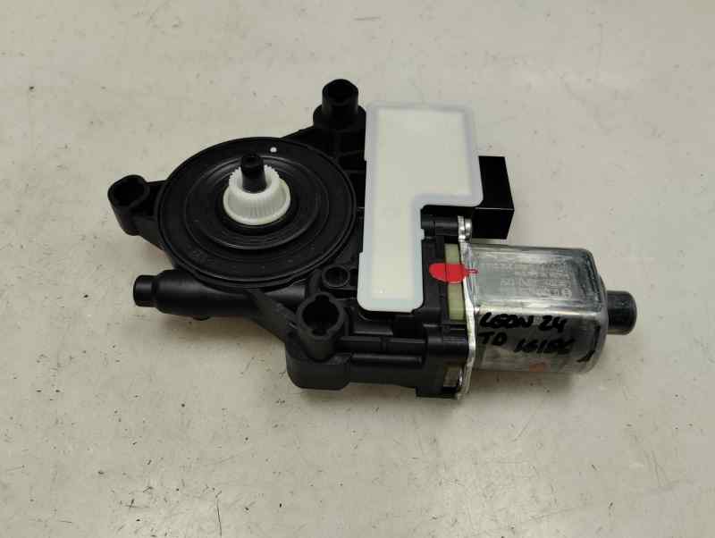 MOTOR ELEVALUNAS TRASERO DERECHO SEAT LEON 1.0 115CV MT