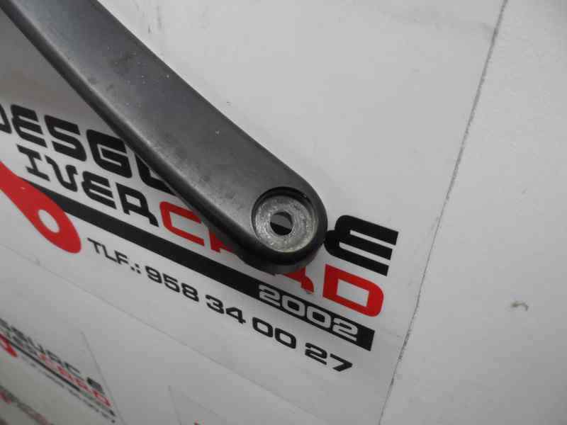 BRAZO LIMPIA DELANTERO IZQUIERDO MERCEDES BENZ CLASE C 2.2 MT 143CV | 105KW