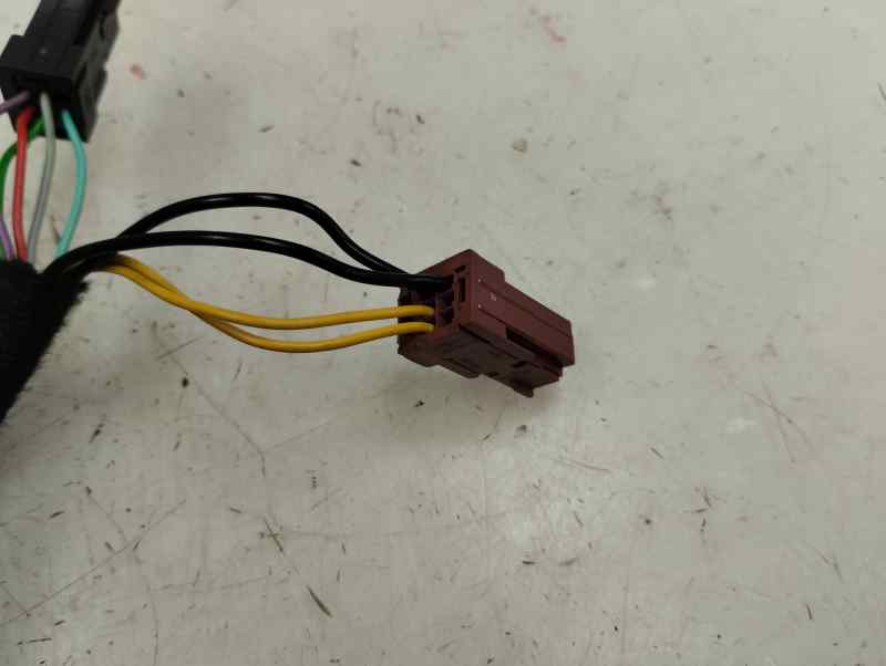 RETROVISOR IZQUIERDO PEUGEOT 208 1.2 MT 110CV | 81KW