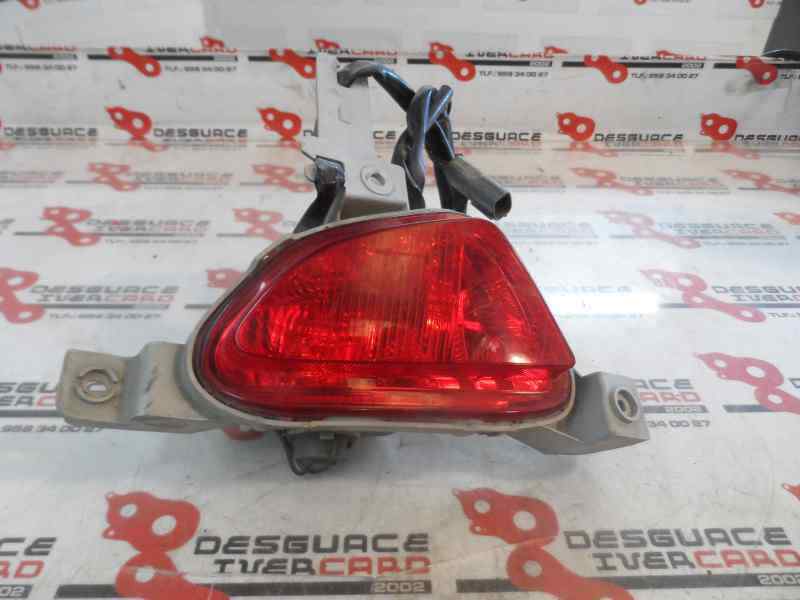 FARO ANTINIEBLA TRASERO IZQUIERDO MAZDA 2 1.3 MT 84CV