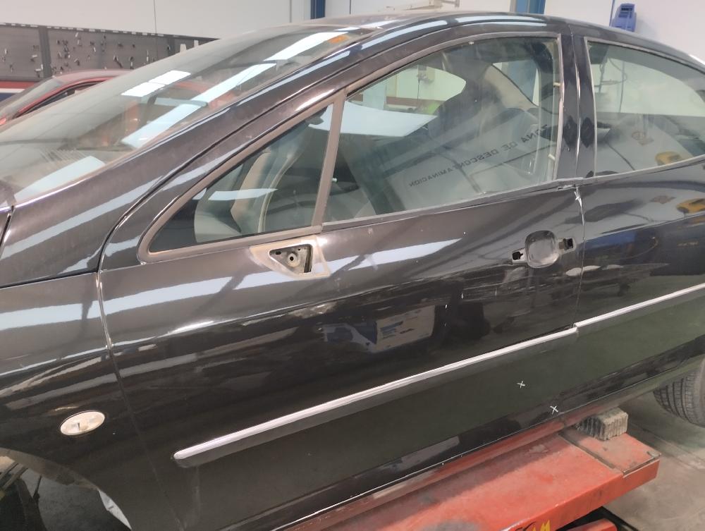 PUERTA DELANTERA IZQUIERDA PEUGEOT 407 2.0 HDI MT 136CV