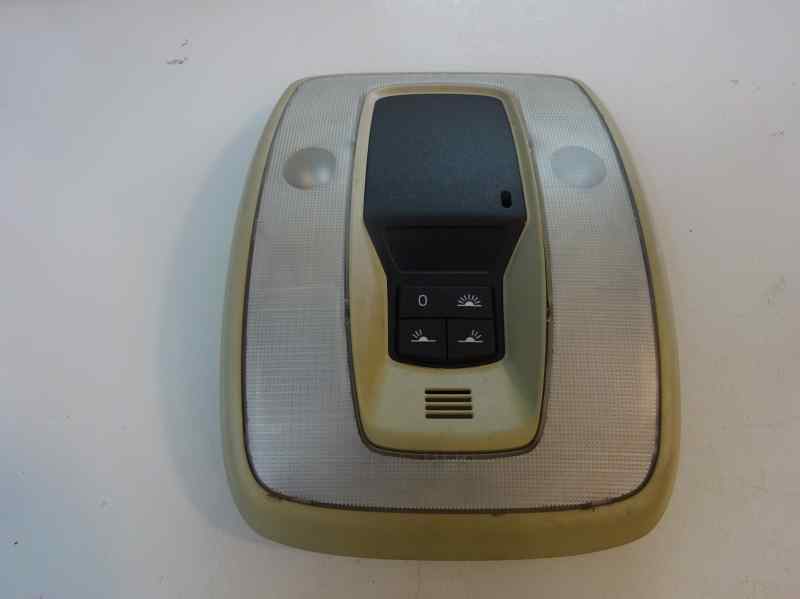 LUZ INTERIOR VOLVO XC70 2.4 D5 MT AWD 185CV
