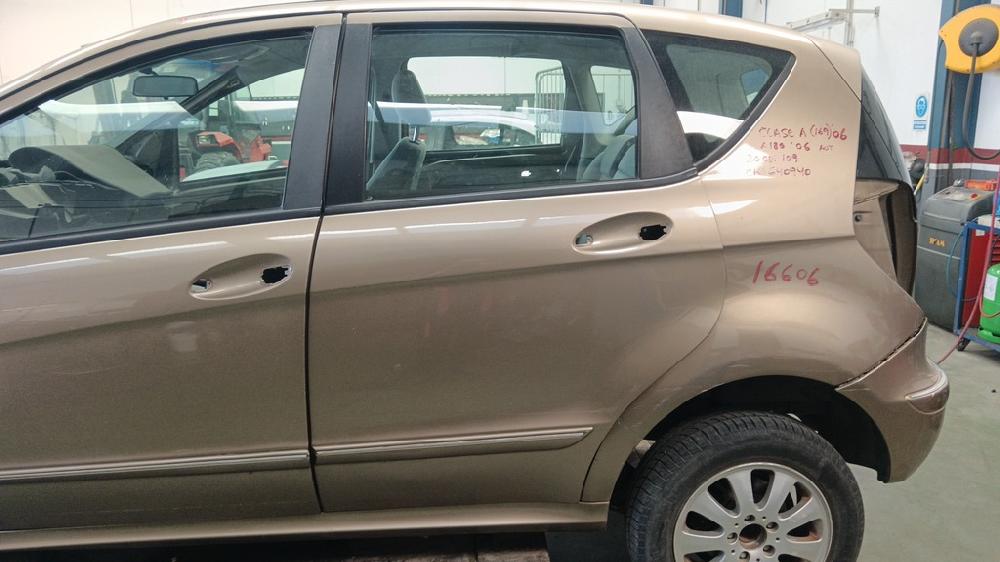 PUERTA TRASERA IZQUIERDA MERCEDES BENZ CLASE A 2.0 A 180 CDI MT 109CV