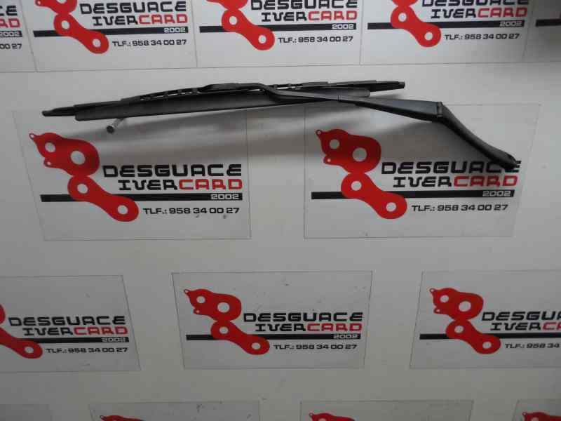 BRAZO LIMPIA DELANTERO IZQUIERDO MERCEDES BENZ CLASE C 2003 2.2 MT 143CV | 105KW