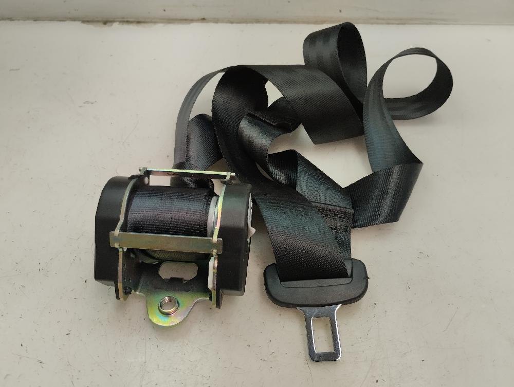 CINTURON SEGURIDAD TRASERO DERECHO VOLKSWAGEN GOLF 1.4 TSI BLUEMOTION MT 125CV | 92KW
