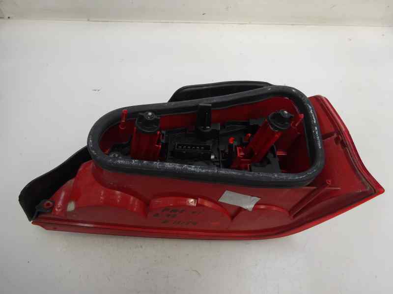 PILOTO TRASERO IZQUIERDO PEUGEOT 106 1.5 D MT 57CV