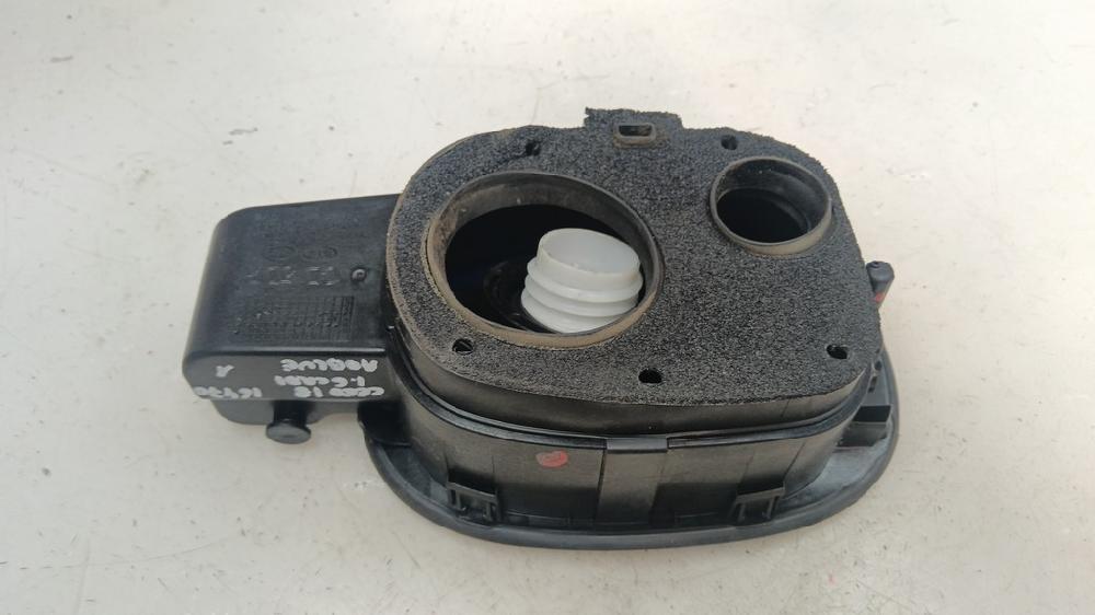 TAPA EXTERIOR COMBUSTIBLE KIA CEED 1.6 CRDI DCT 136CV