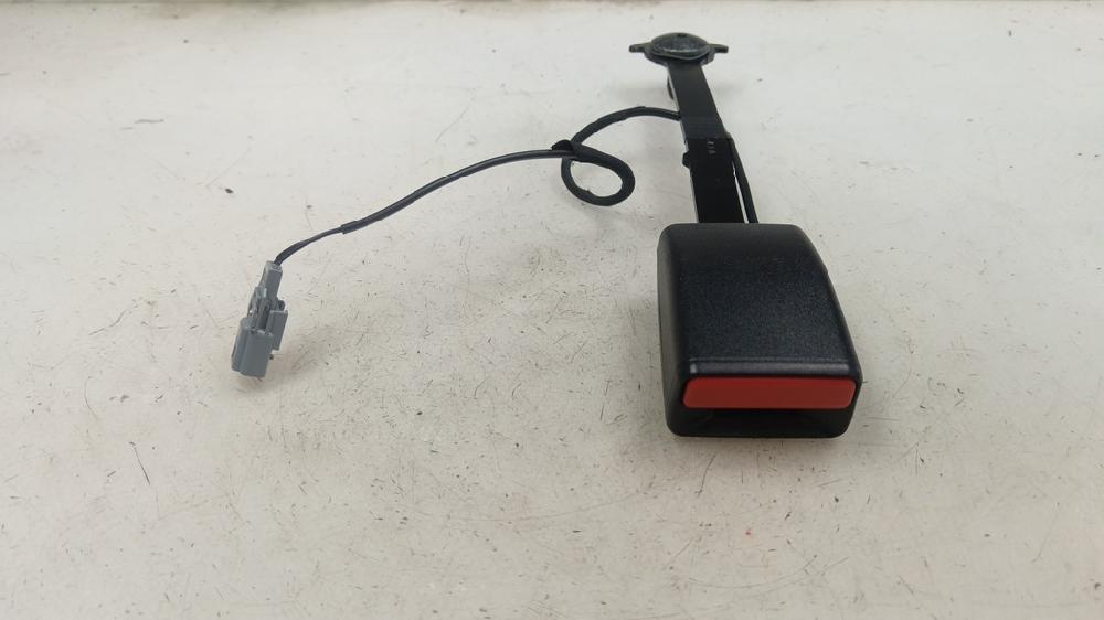 ANCLAJE CINTURON DELANTERO IZQUIERDO RENAULT SCENIC 1.3 MT 140CV | 103KW