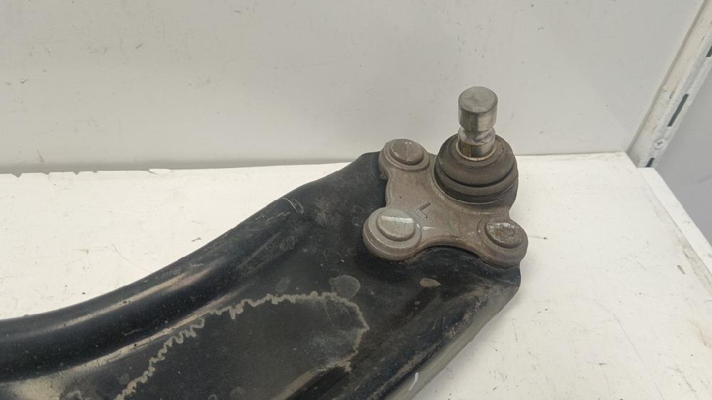 BRAZO SUSPENSION INFERIOR DELANTERO IZQUIERDO HYUNDAI TUCSON 1.6 MT 132CV