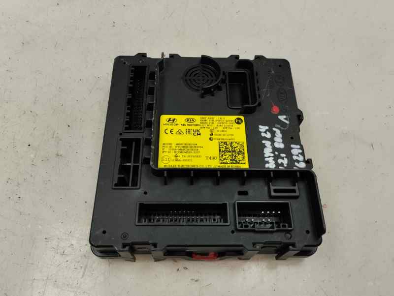 CAJA RELES FUSIBLES HYUNDAI BAYON 2024 1.2 MT 84CV | 62KW