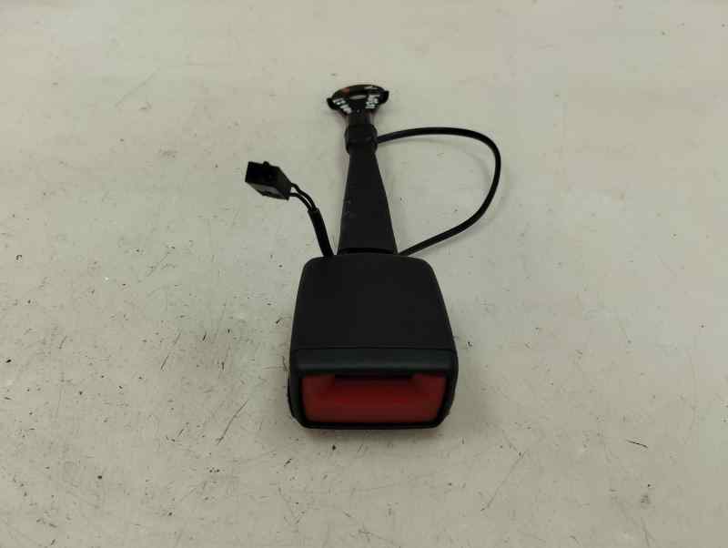 ANCLAJE CINTURON DELANTERO IZQUIERDO SEAT ARONA 1.0 AMT 110CV | 81KW