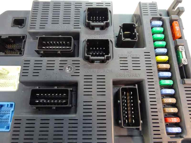 CAJA RELES FUSIBLES PEUGEOT 308 1.6 HDI MT 90CV