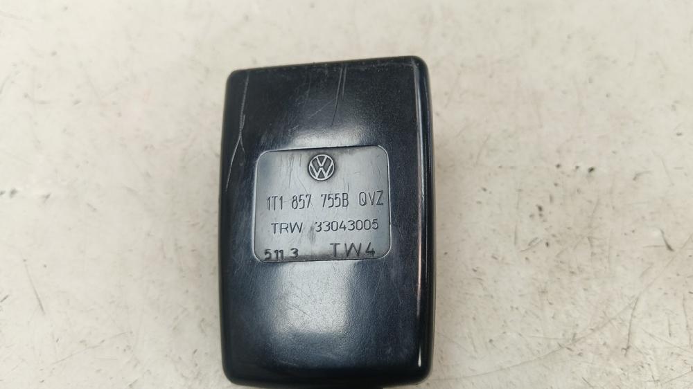 ANCLAJE CINTURON DELANTERO IZQUIERDO VOLKSWAGEN TOURAN 1.9 TDI MT 105CV | 77KW