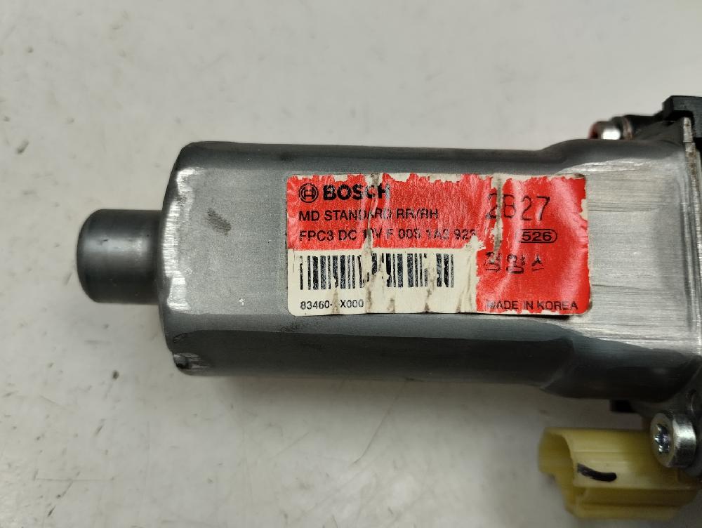 MOTOR ELEVALUNAS TRASERO DERECHO HYUNDAI ELANTRA 1.6 MT 132CV | 97KW