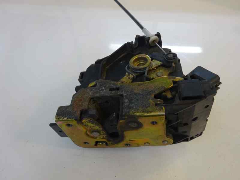 CERRADURA PUERTA TRASERA IZQUIERDA FORD FOCUS 1.6 MT 101CV