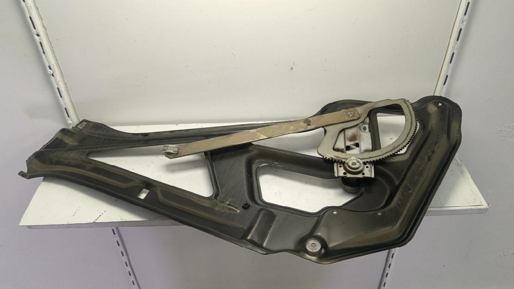 ELEVALUNAS DELANTERO IZQUIERDO VOLKSWAGEN LT 2.4 TD 102CV