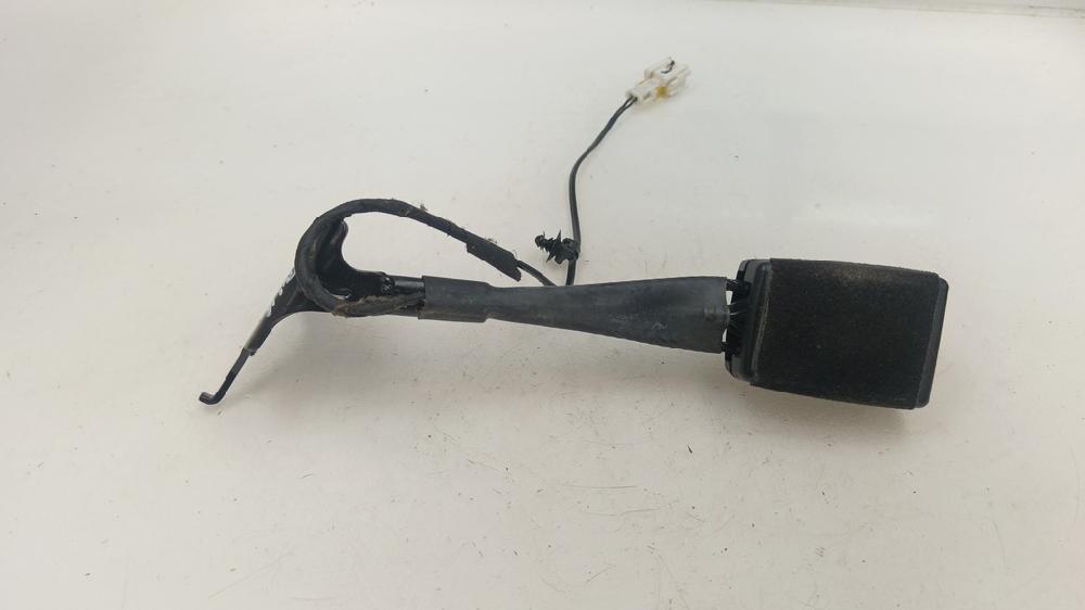 ANCLAJE CINTURON DELANTERO DERECHO CITROEN C4 CACTUS 1.6 MT 99CV | 73KW